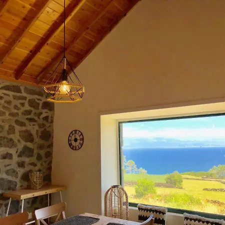 Fish House 3 וילה